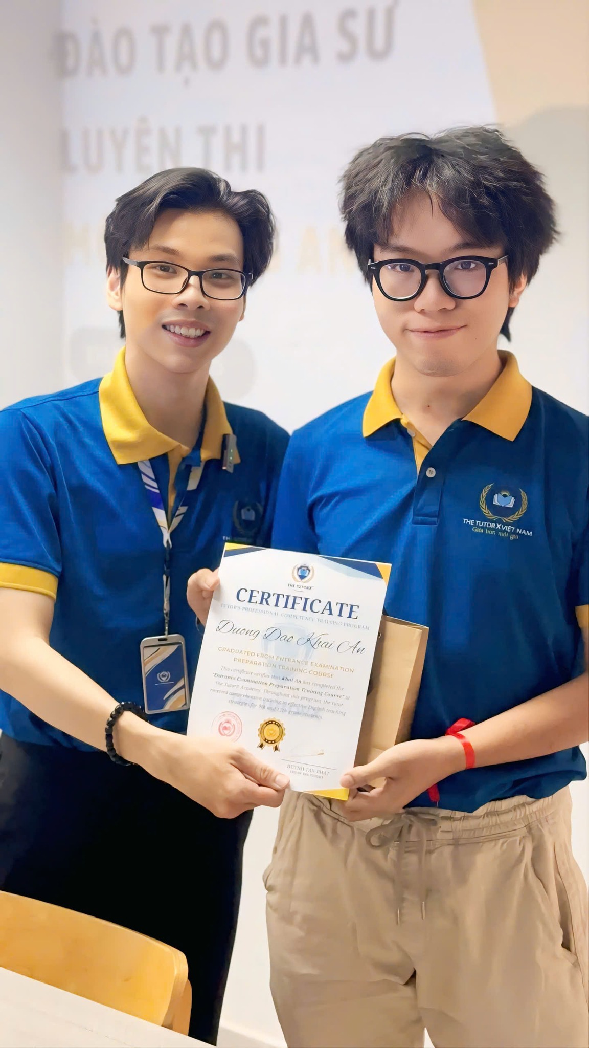 gia-su-the-tutorx-training-gia-su-phan-1-4.jpg (331 KB)