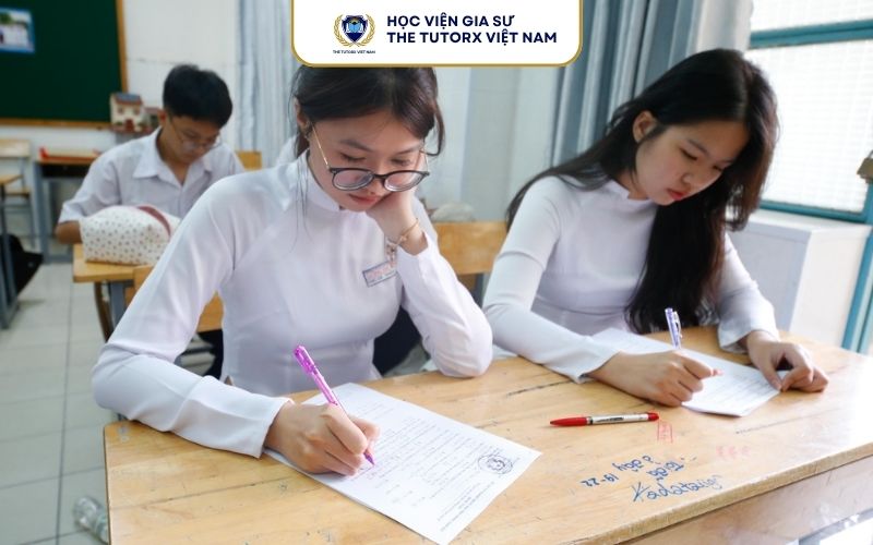 Thi Tốt Nghiệp THPT Gồm Những Môn Nào?