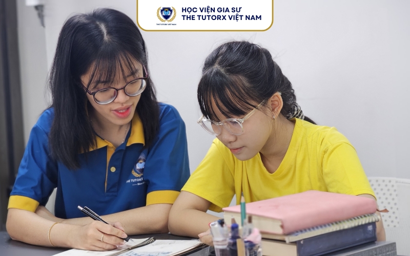 Trung tâm gia sư Văn lớp 10 uy tín - The TutorX